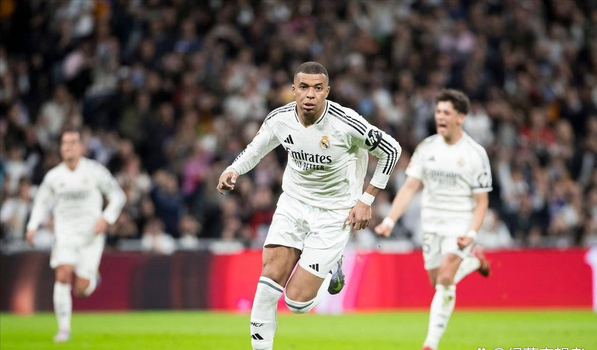 姆巴佩首秀赛季狂进38球，皇马新王征服伯纳乌，冲击三冠王